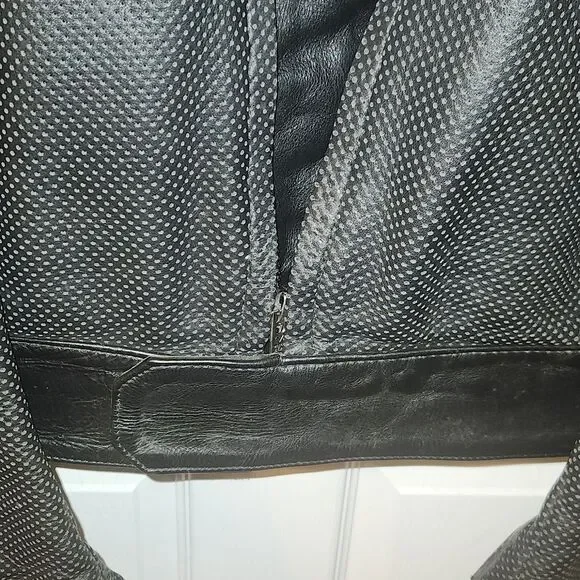 Vanson Black Leather Motorcycle Jacket 44 - Picture 5 of 10